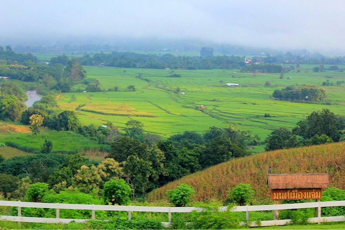 มนต์เมืองแจ่ม Hotel Mae Chaem Ngoại thất bức ảnh