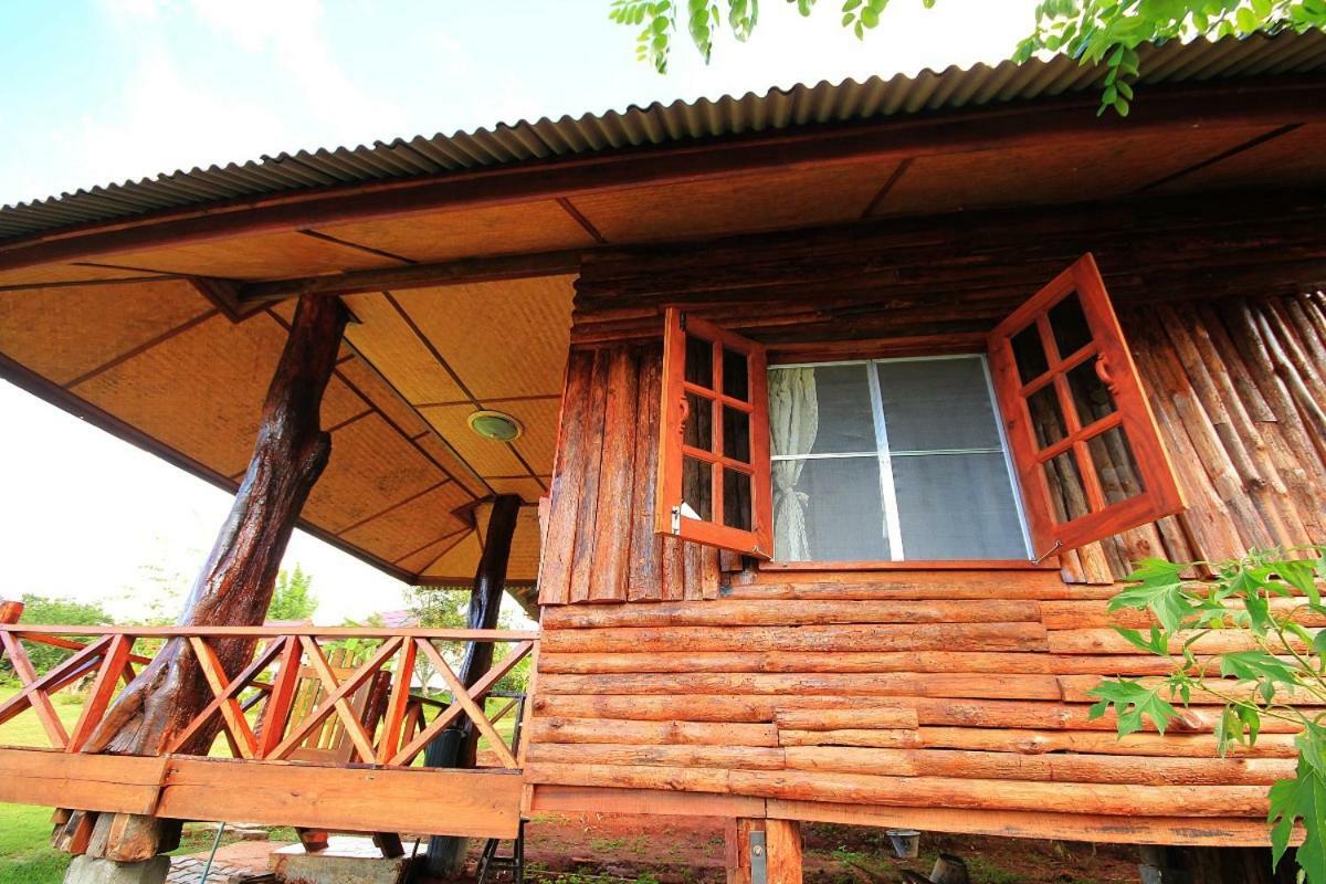มนต์เมืองแจ่ม Hotel Mae Chaem Ngoại thất bức ảnh